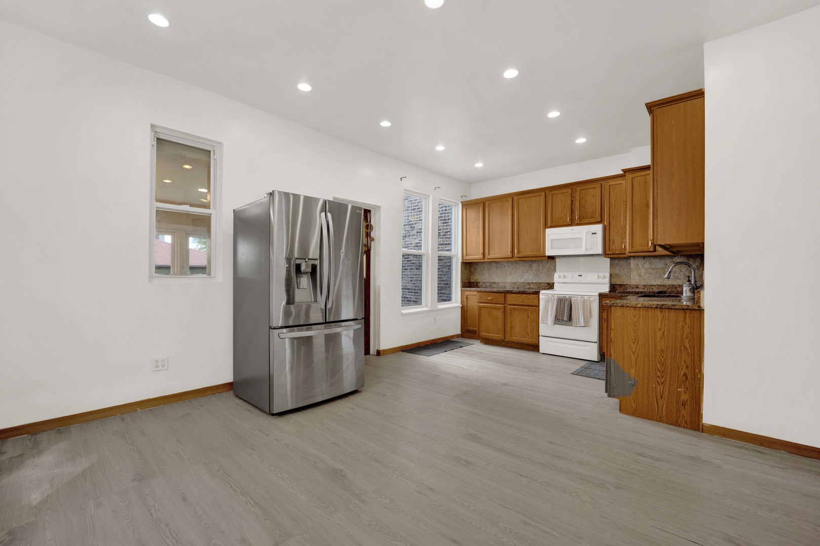 2719 North Richmond Street Chicago IL 60647