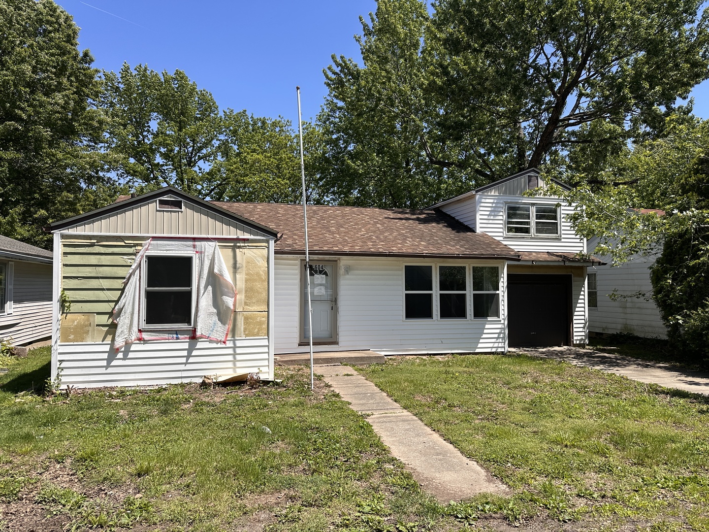 604 North 7th Street Herrin IL 62948
