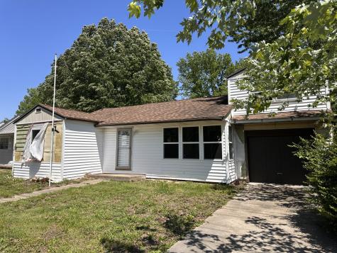 604 North 7th Street Herrin IL 62948