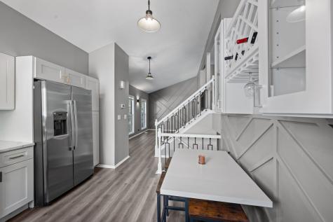 621 Cutter Lane Elk Grove Village IL 60007