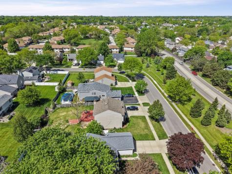 621 Cutter Lane Elk Grove Village IL 60007