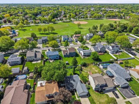 621 Cutter Lane Elk Grove Village IL 60007
