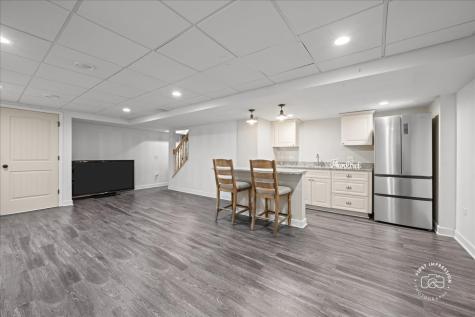 2582 Lorraine Circle Geneva IL 60134