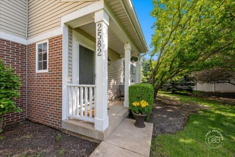 2582 Lorraine Circle Geneva IL 60134