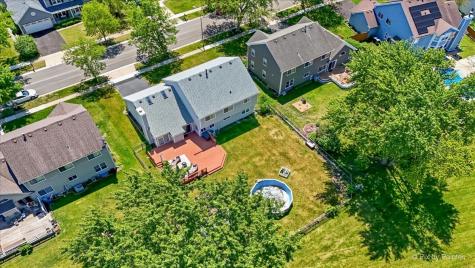 2480 Otter Creek Lane Elgin IL 60124