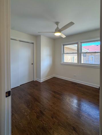 8537 West Sunnyside Avenue Chicago IL 60656