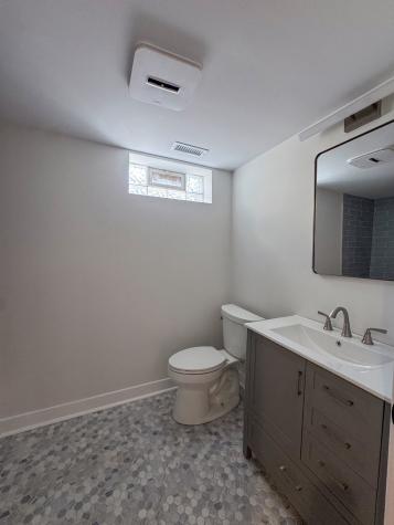 8537 West Sunnyside Avenue Chicago IL 60656