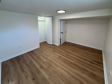 8537 West Sunnyside Avenue Chicago IL 60656