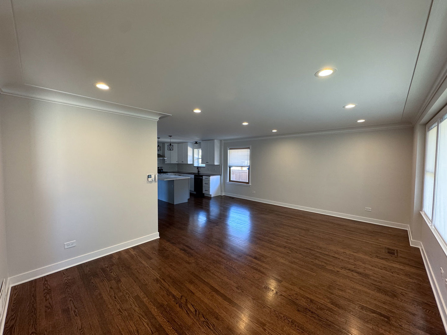 8537 West Sunnyside Avenue Chicago IL 60656