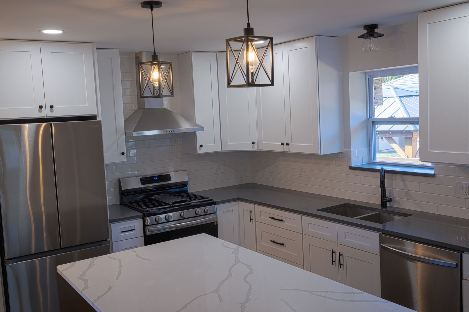 8537 West Sunnyside Avenue Chicago IL 60656