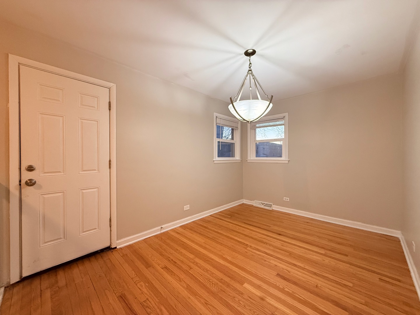 6217 West Peterson Avenue Chicago IL 60646