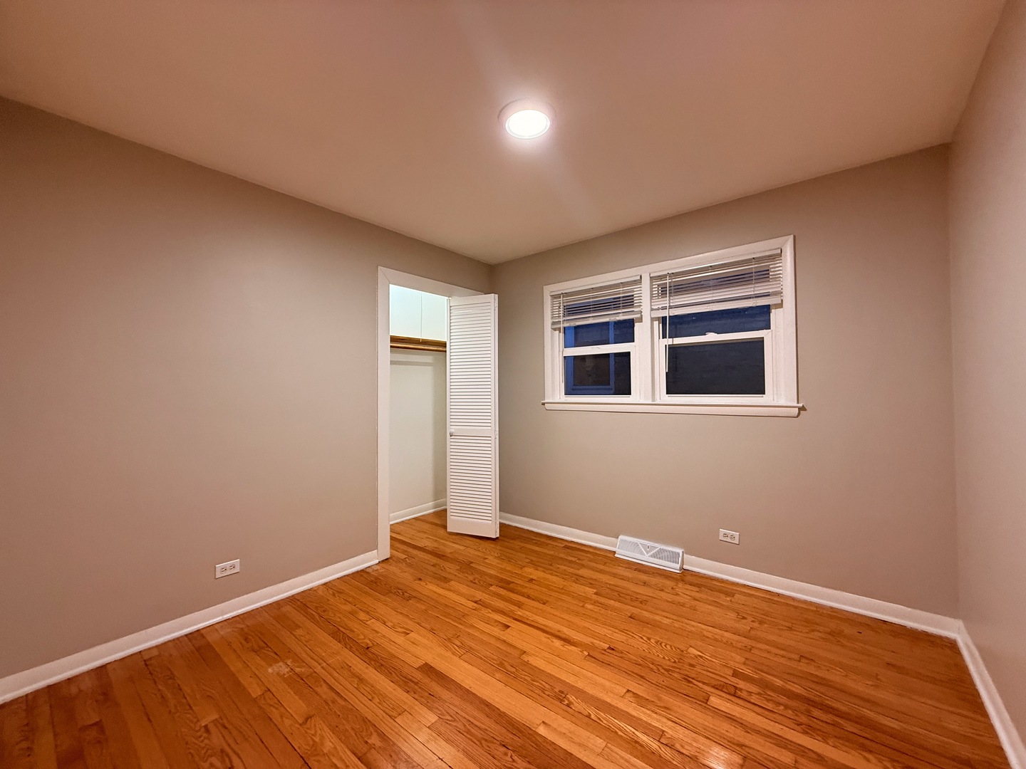 6217 West Peterson Avenue Chicago IL 60646