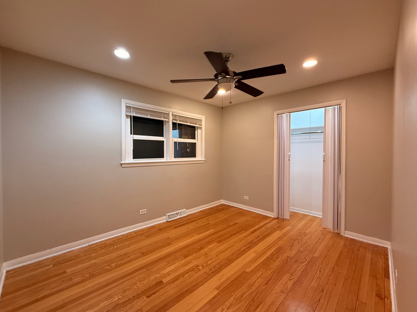 6217 West Peterson Avenue Chicago IL 60646