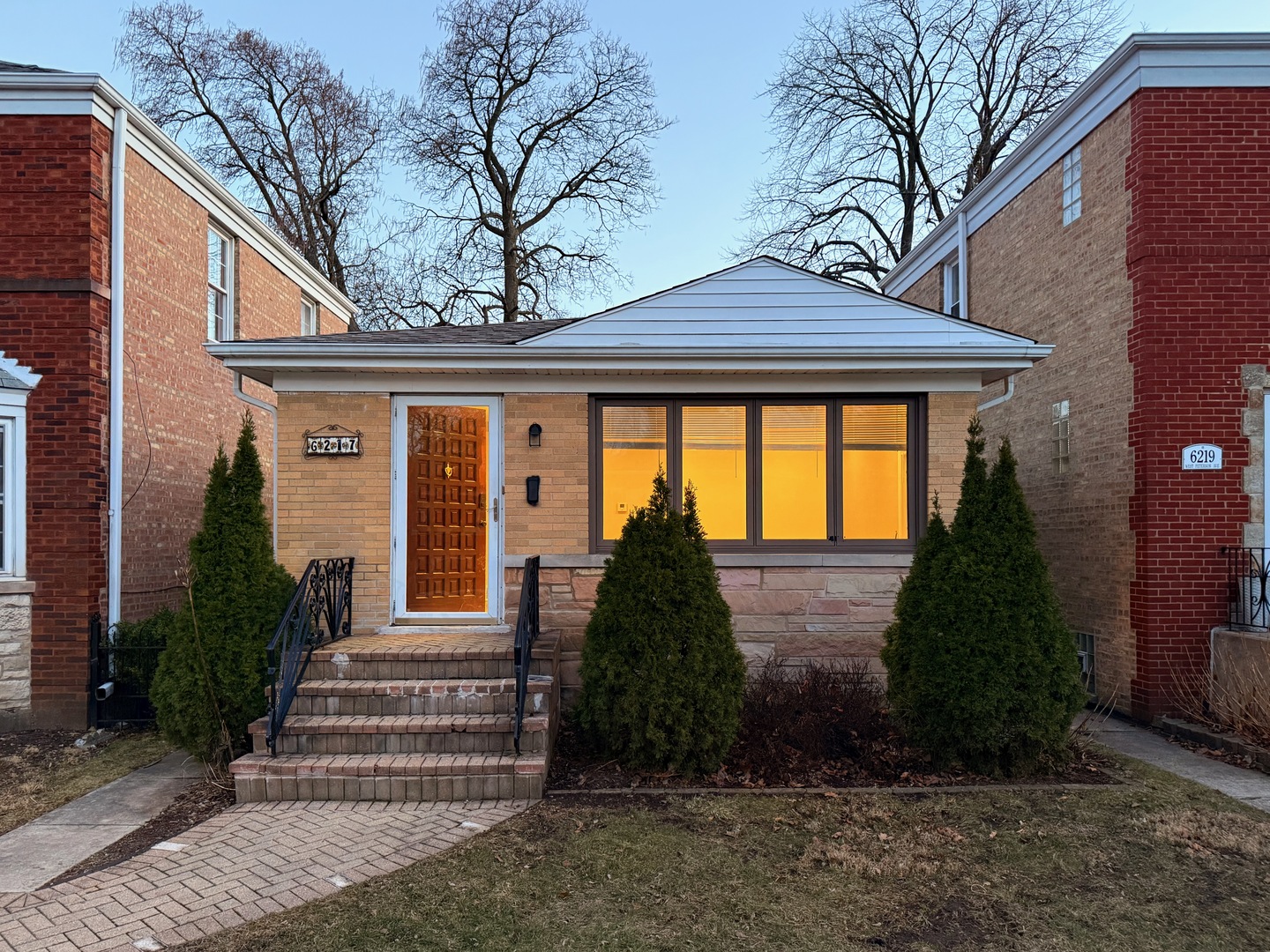 6217 West Peterson Avenue Chicago IL 60646