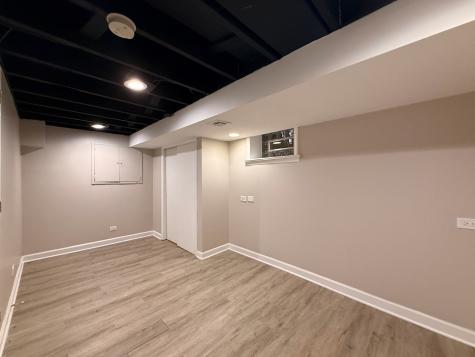 6217 West Peterson Avenue Chicago IL 60646