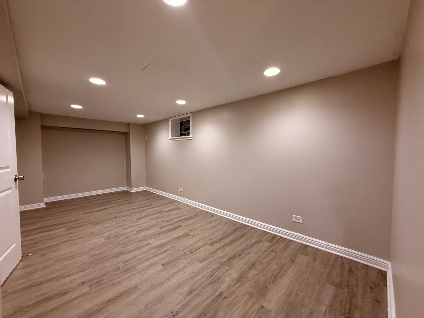 6217 West Peterson Avenue Chicago IL 60646