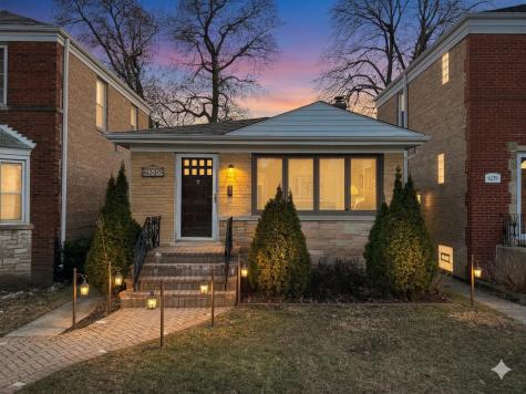 6217 West Peterson Avenue Chicago IL 60646