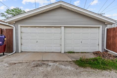 7338 West 57th Street Summit IL 60501