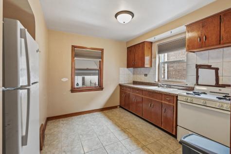 7338 West 57th Street Summit IL 60501