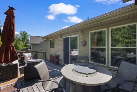 861 Prairie Ridge Drive Woodstock IL 60098