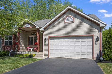 861 Prairie Ridge Drive Woodstock IL 60098