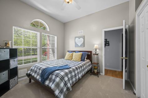 861 Prairie Ridge Drive Woodstock IL 60098