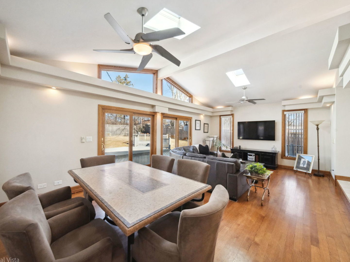 19W040 22ND Street Lombard IL 60148