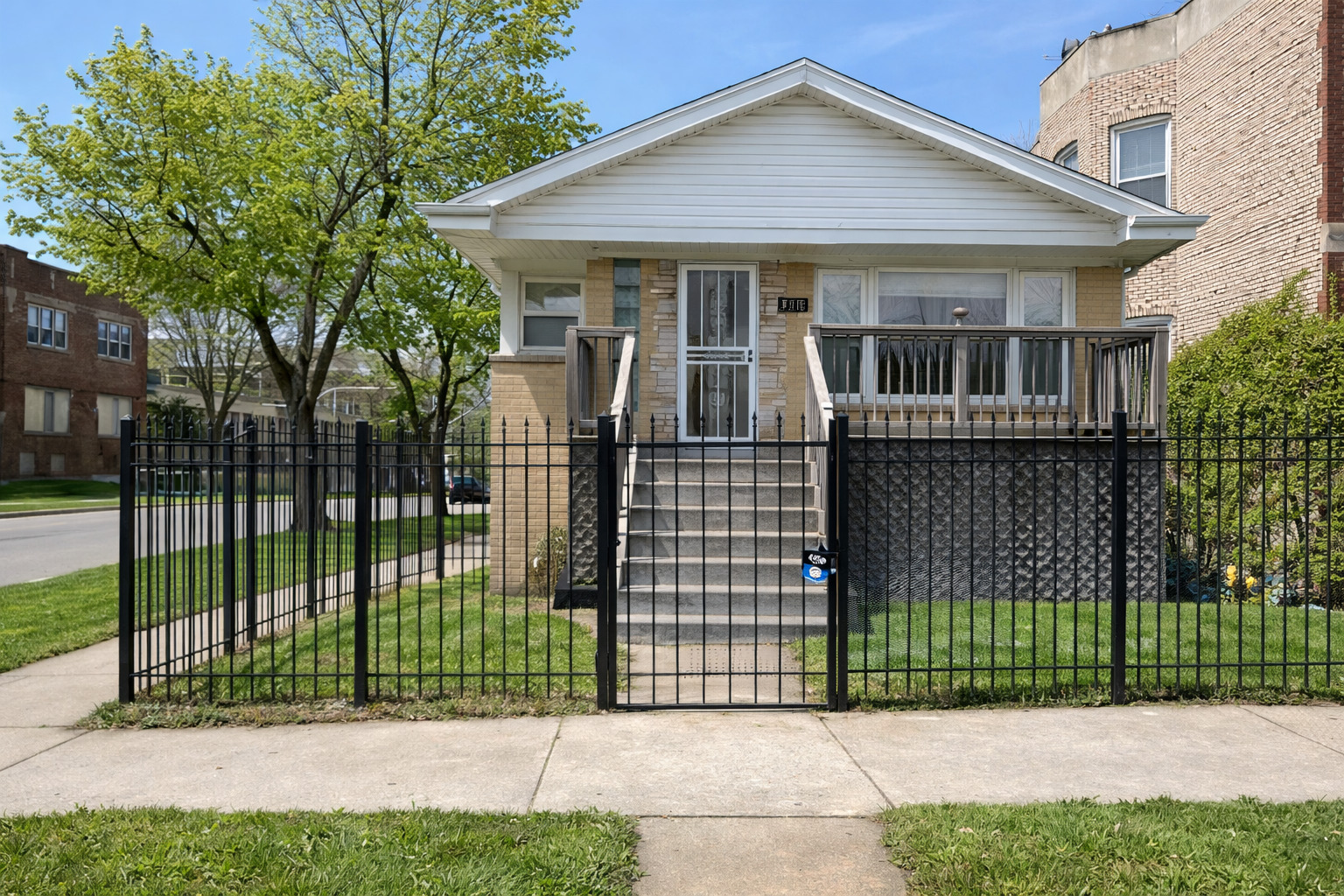 7758 South Burnham Avenue Chicago IL 60649