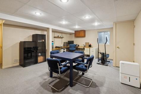 4568 Lindenwood Lane Northbrook IL 60062