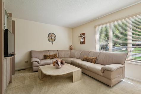 4568 Lindenwood Lane Northbrook IL 60062