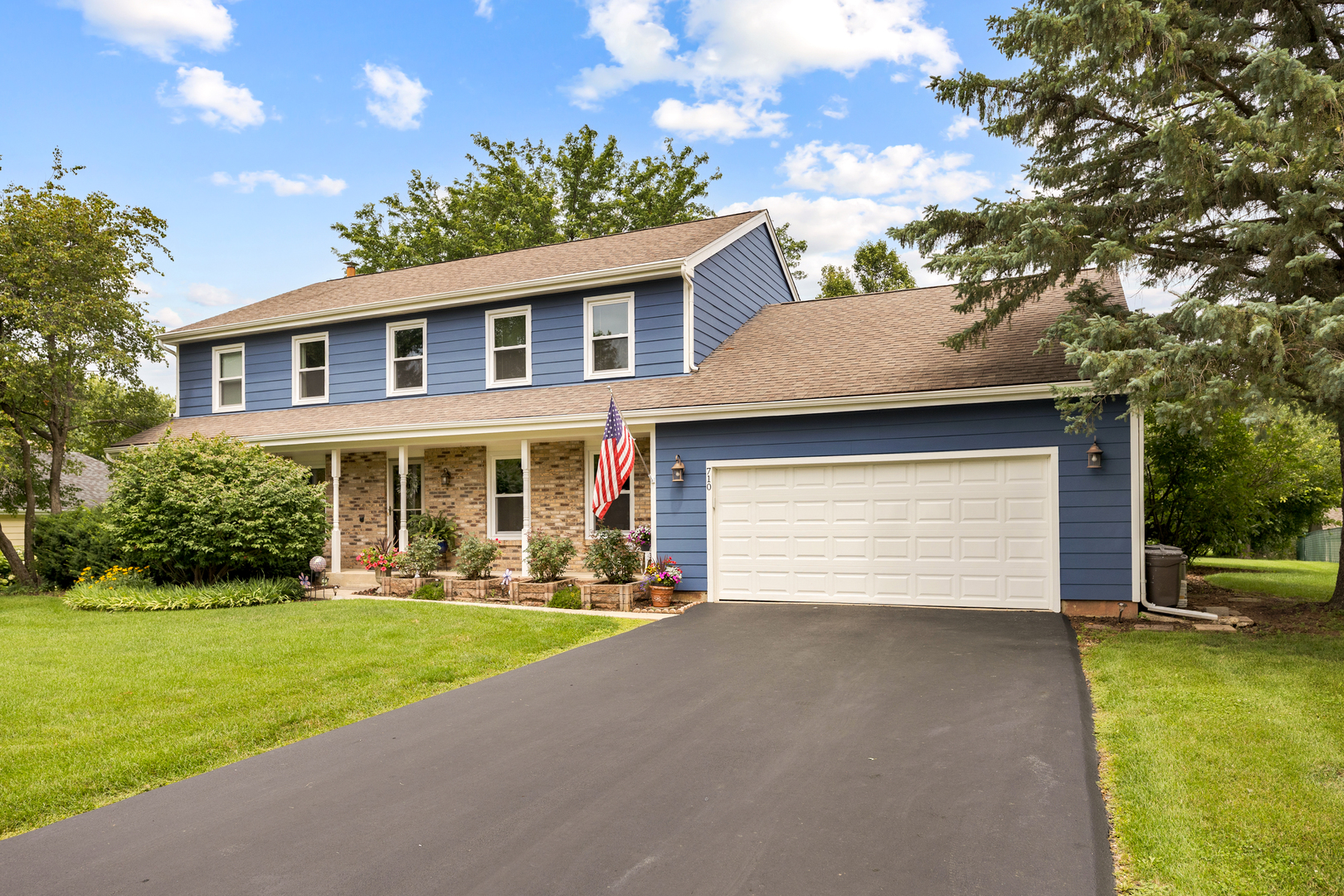 710 Sprucetree Lane Algonquin IL 60102