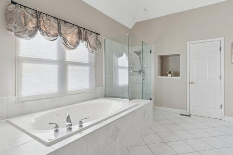 2667 Charter Oak Drive Aurora IL 60502