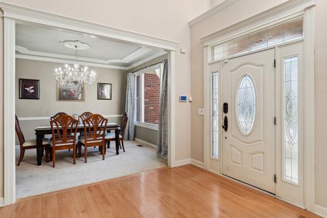 2667 Charter Oak Drive Aurora IL 60502