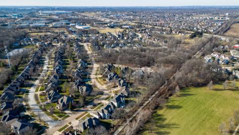 2667 Charter Oak Drive Aurora IL 60502