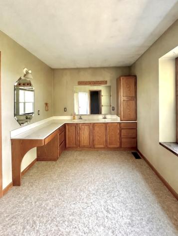 12421 Olson Road Caledonia IL 61011