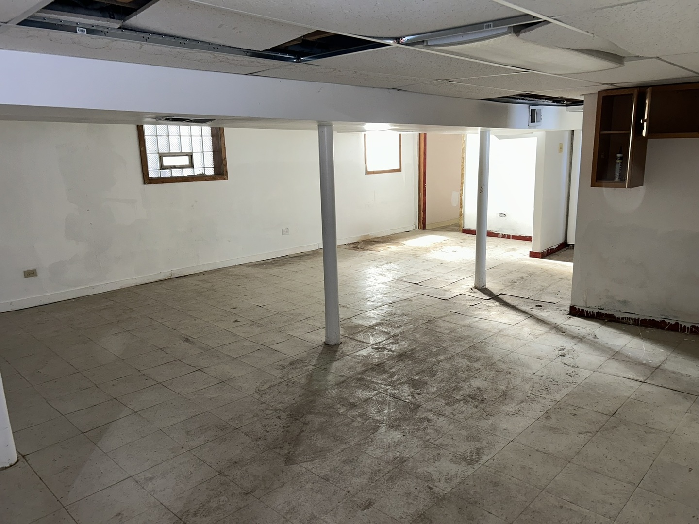 9300 South Vernon Avenue Chicago IL 60619