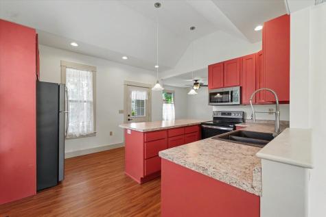 708 East Center Street Monticello IL 61856
