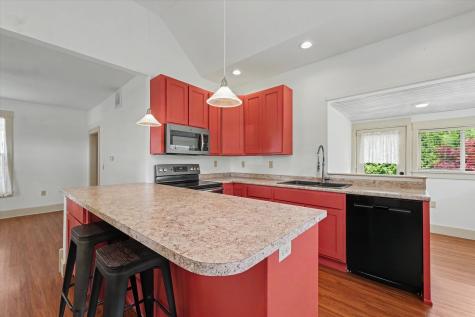 708 East Center Street Monticello IL 61856