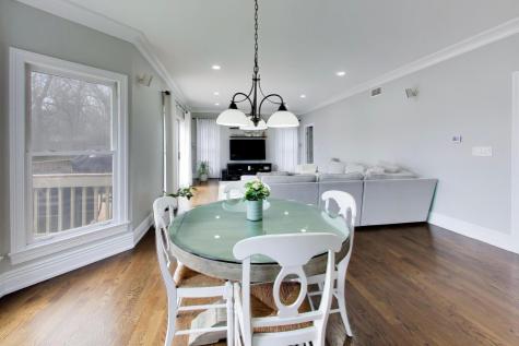 207 Lions Court Lake Zurich IL 60047