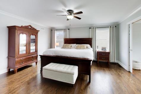 207 Lions Court Lake Zurich IL 60047