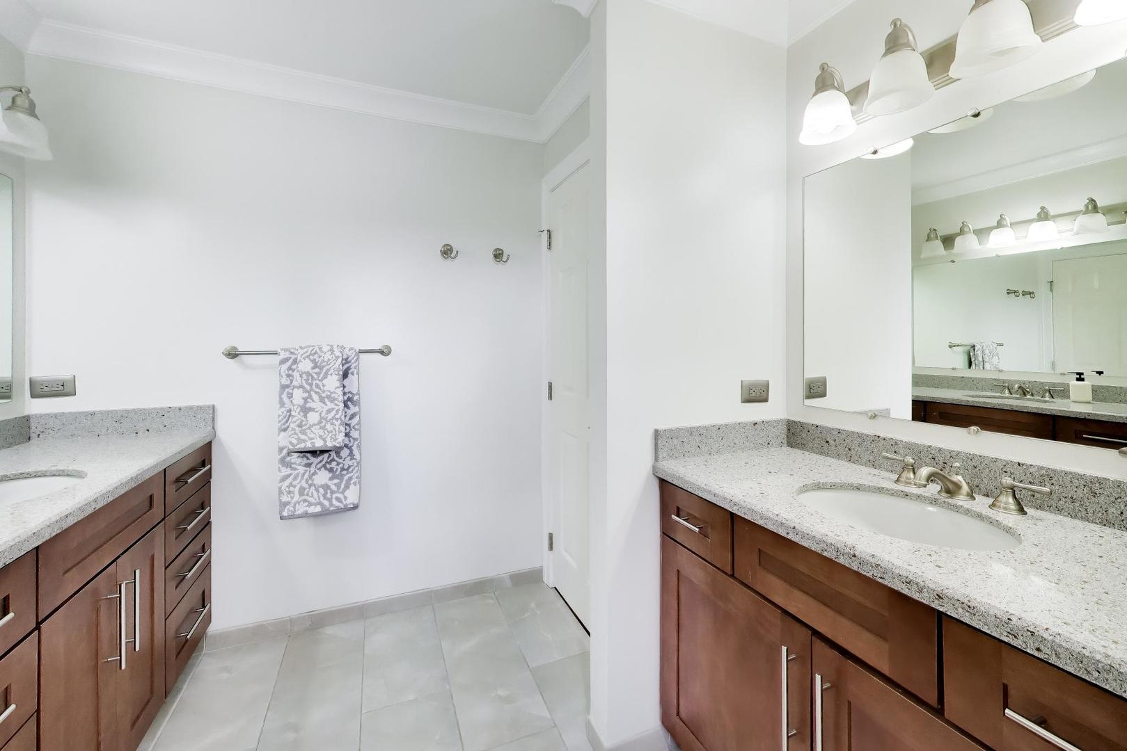 207 Lions Court Lake Zurich IL 60047