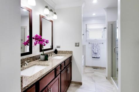 207 Lions Court Lake Zurich IL 60047