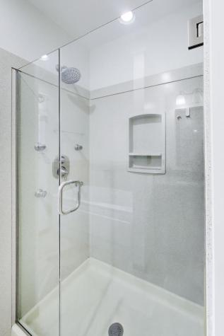 207 Lions Court Lake Zurich IL 60047