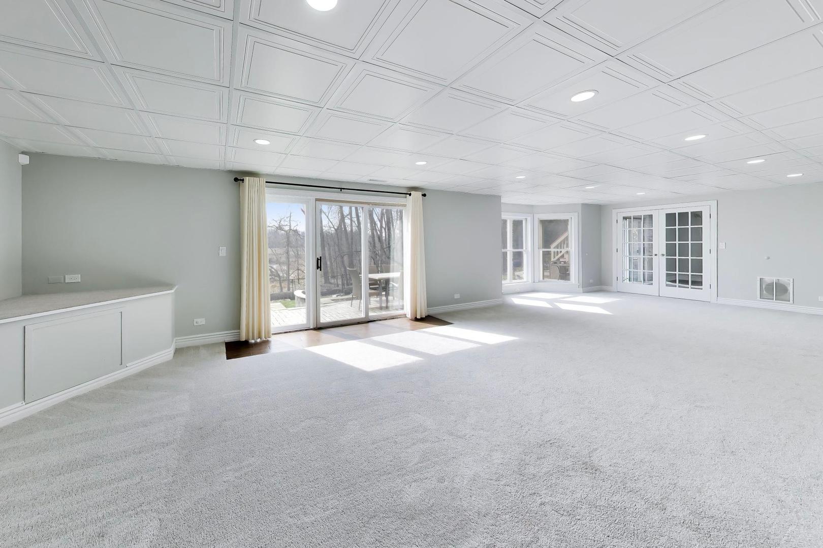 207 Lions Court Lake Zurich IL 60047