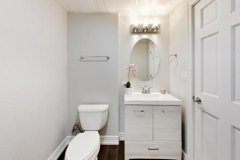 207 Lions Court Lake Zurich IL 60047