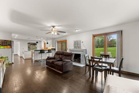 2 Rutgers Court Hawthorn Woods IL 60047