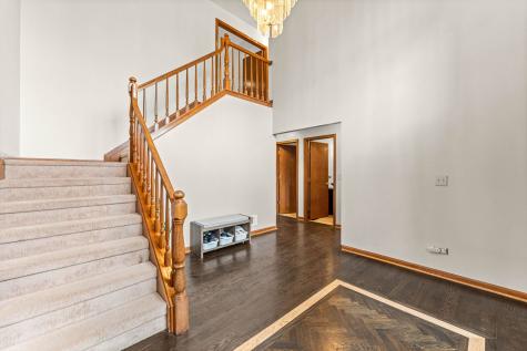 2 Rutgers Court Hawthorn Woods IL 60047