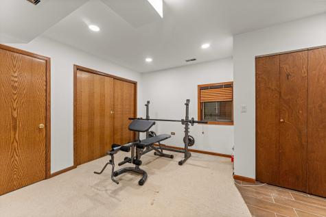2 Rutgers Court Hawthorn Woods IL 60047