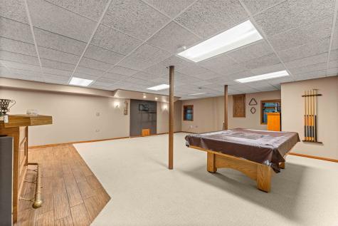 2 Rutgers Court Hawthorn Woods IL 60047