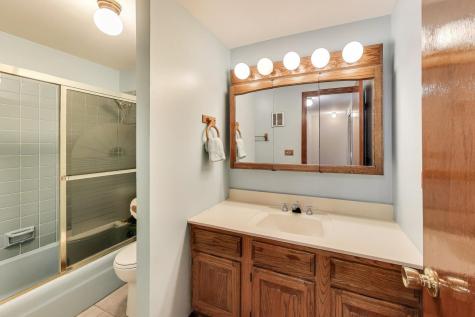 2616 North Prindle Avenue Arlington Heights IL 60004